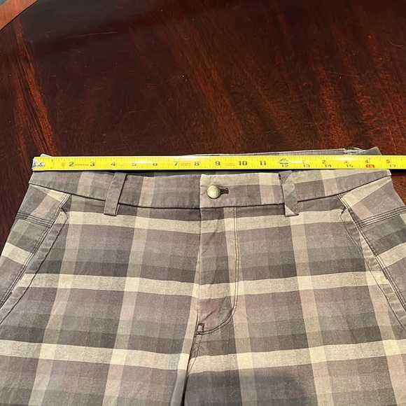 Lululemon plaid Classic Chino Size 32 - Picture 7 of 8